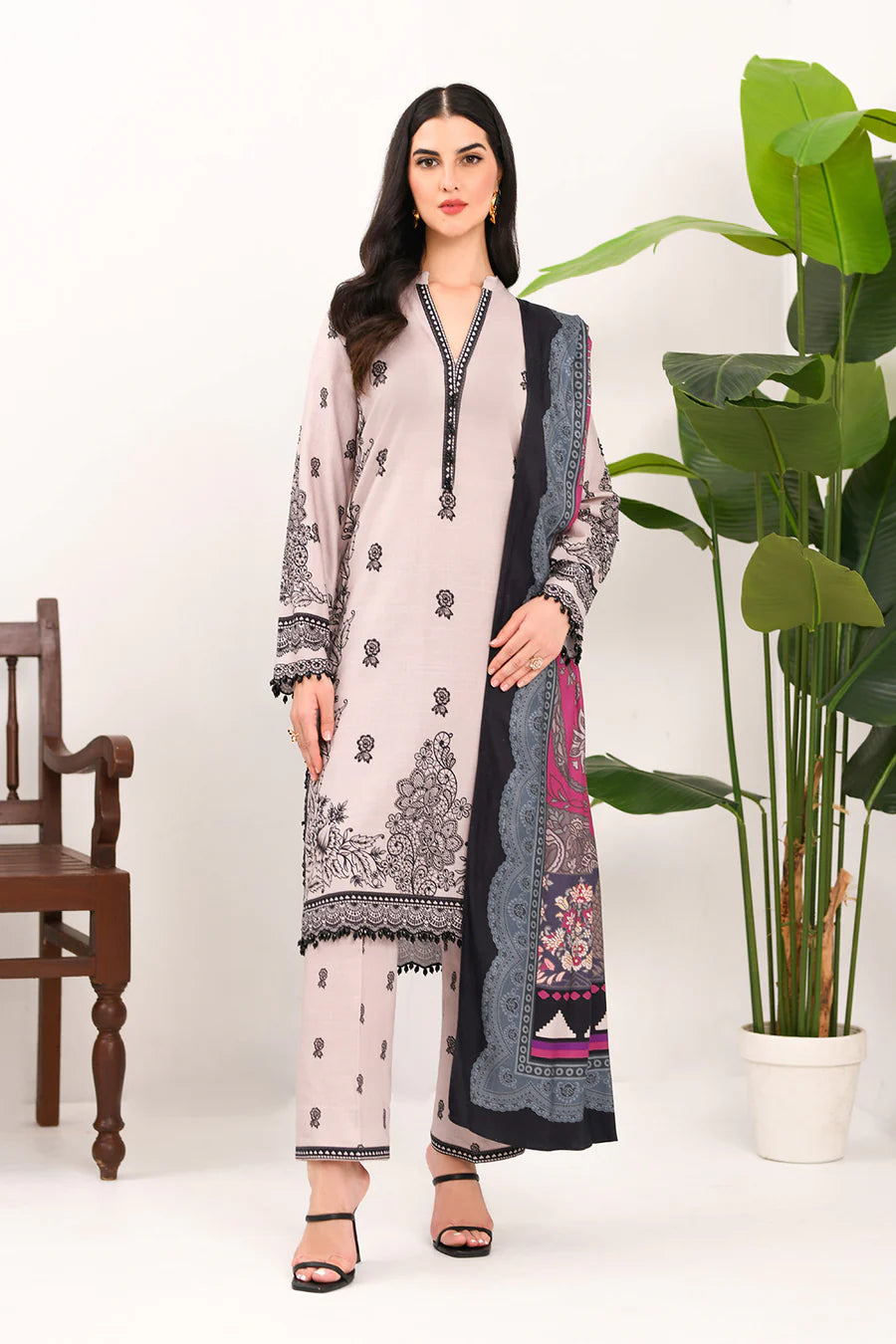 So Kamal Khaddar 3 Piece Suit SKA78