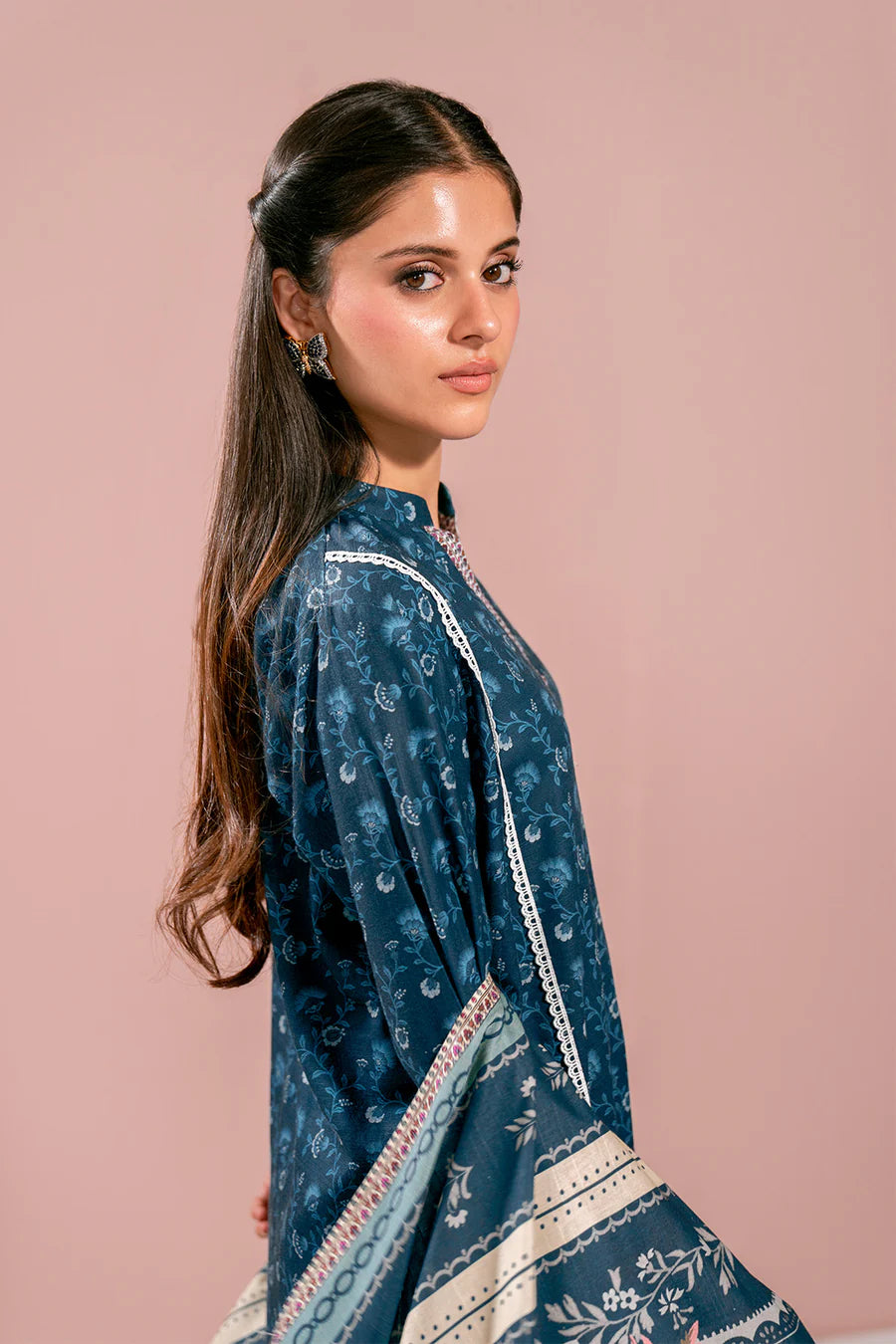 So Kamal Khaddar 3 Piece Suit SKA80