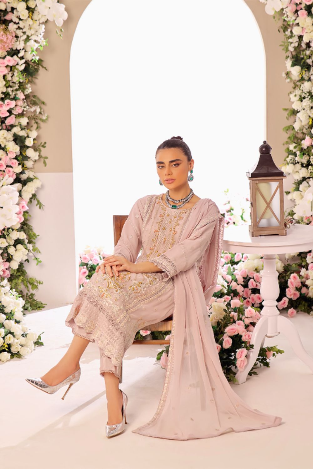 Wardah Uzair Embellished Chiffon Suit Cascade WAR40