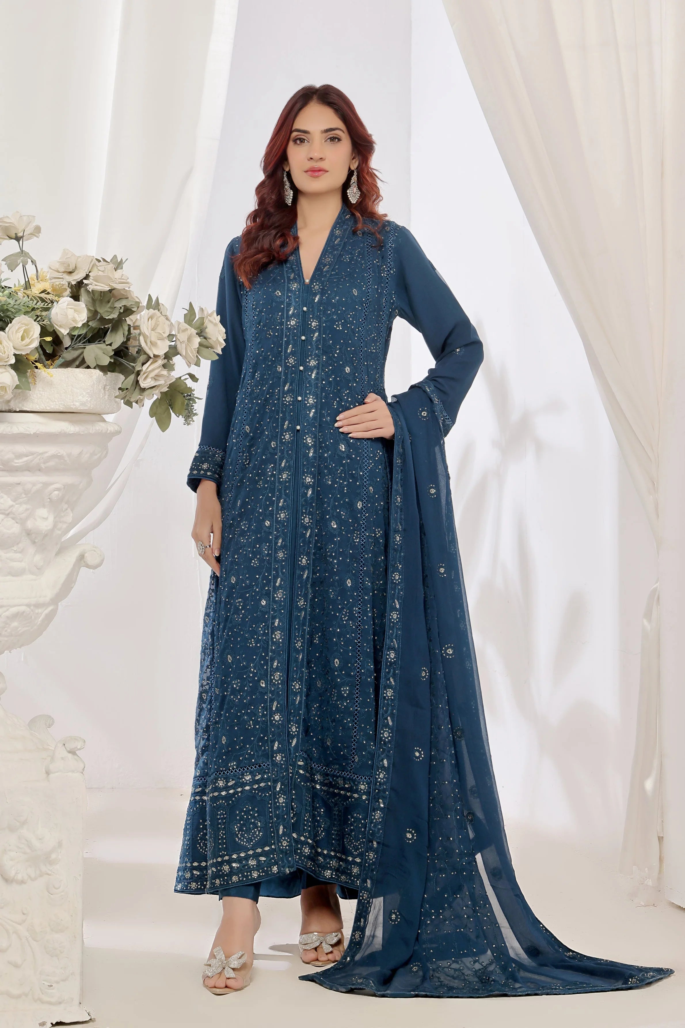 Wadah Uzair Embroidered Chiffon Gown Mehak-e-Chikankaari WAR49