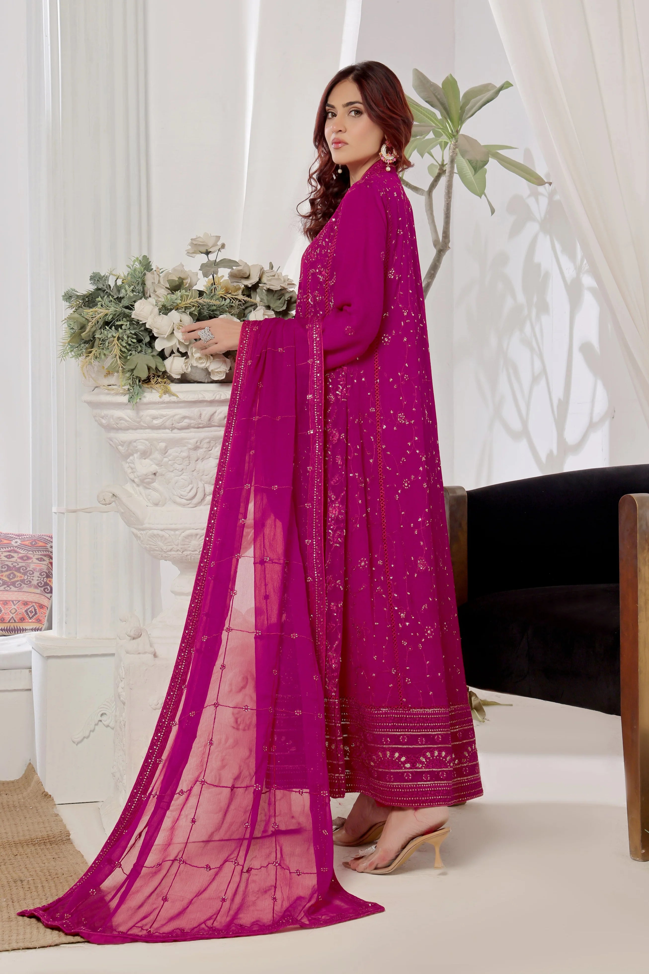 Wadah Uzair Embroidered Chiffon Gown Rang-e-Ishq WAR48