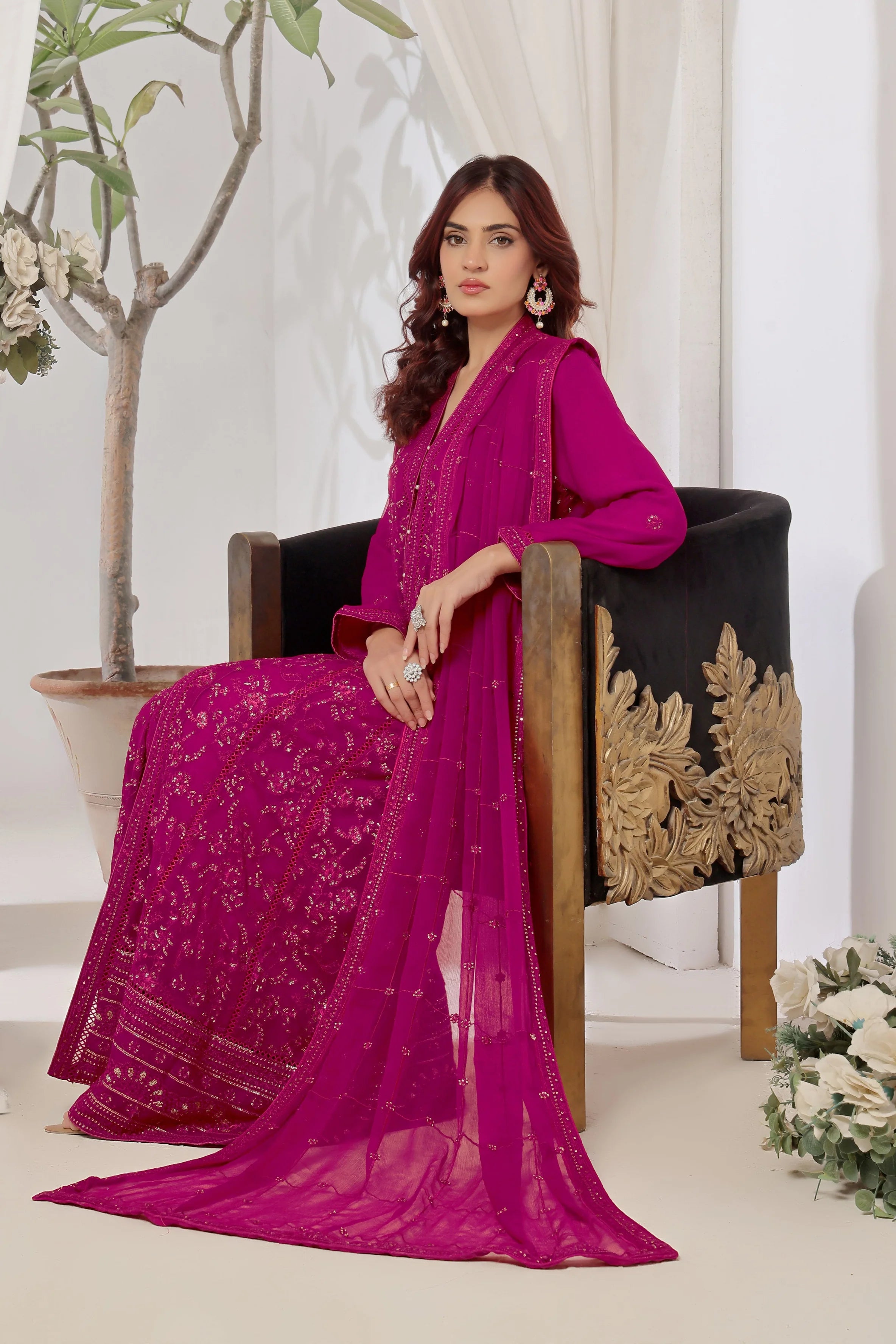 Wadah Uzair Embroidered Chiffon Gown Rang-e-Ishq WAR48