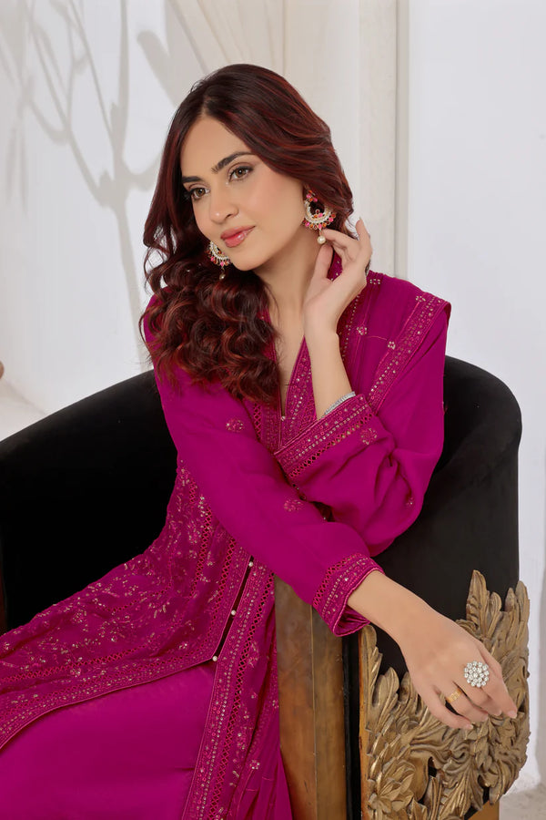 Wadah Uzair Embroidered Chiffon Gown Rang-e-Ishq WAR48