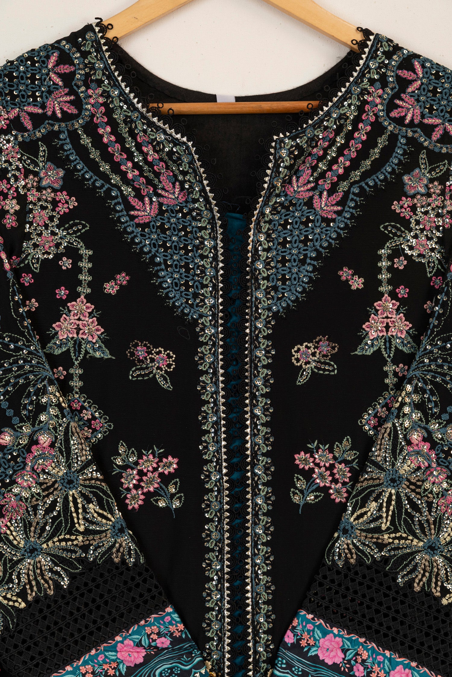 Xenia Antiha Embroidered Chiffon Formal Wear XEN07