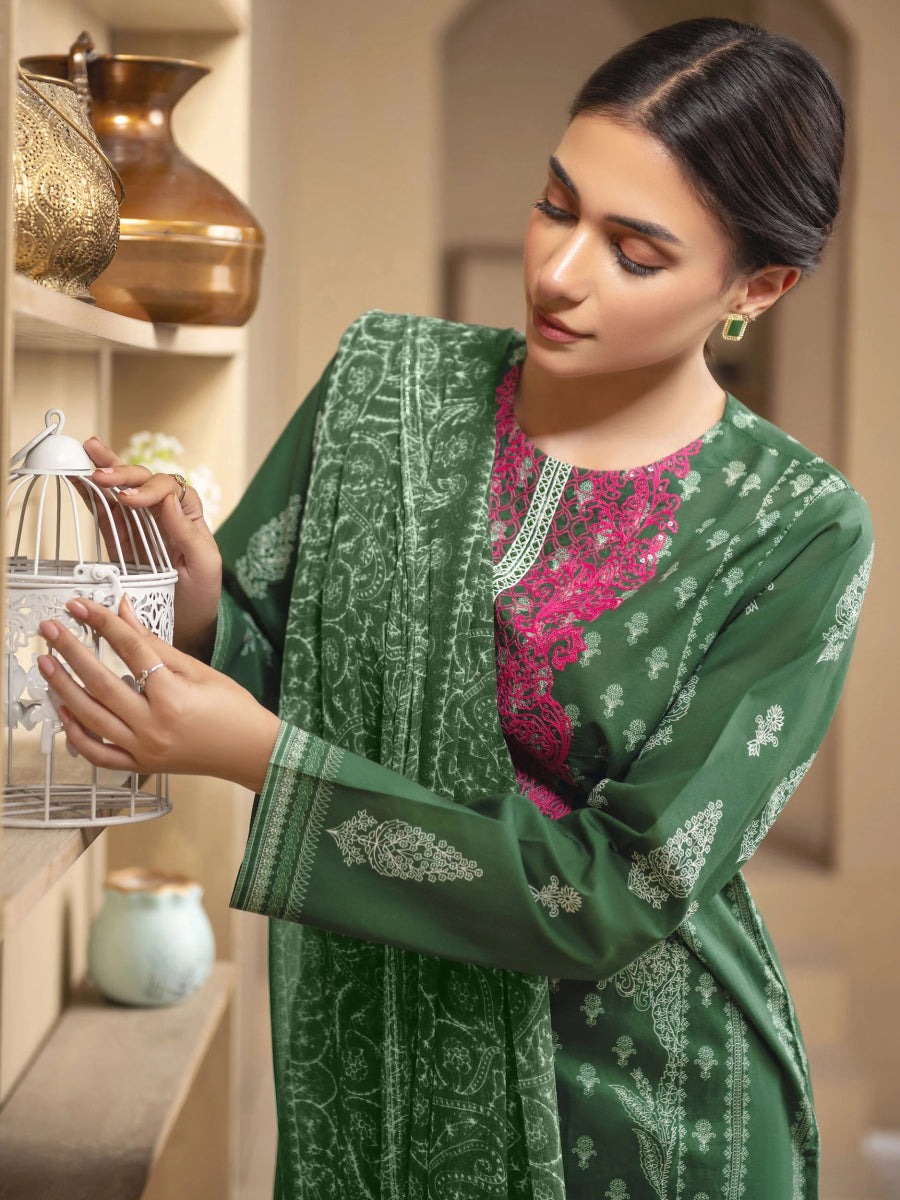Limelight Embroidered Cambric Pakistani 3 Piece Suit LIM352-Designer dhaage