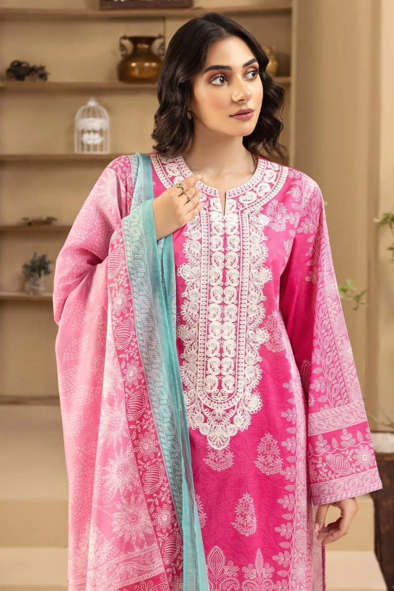 Limelight Embroidered Cambric Pakistani 3 Piece Suit LIM353-Designer dhaage