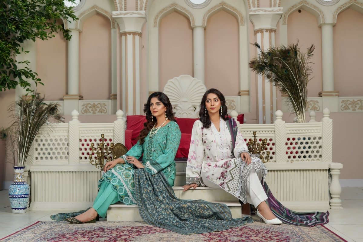 Munira Dhanak 3 Piece Pakistani Suit MUN582 - Designer dhaage