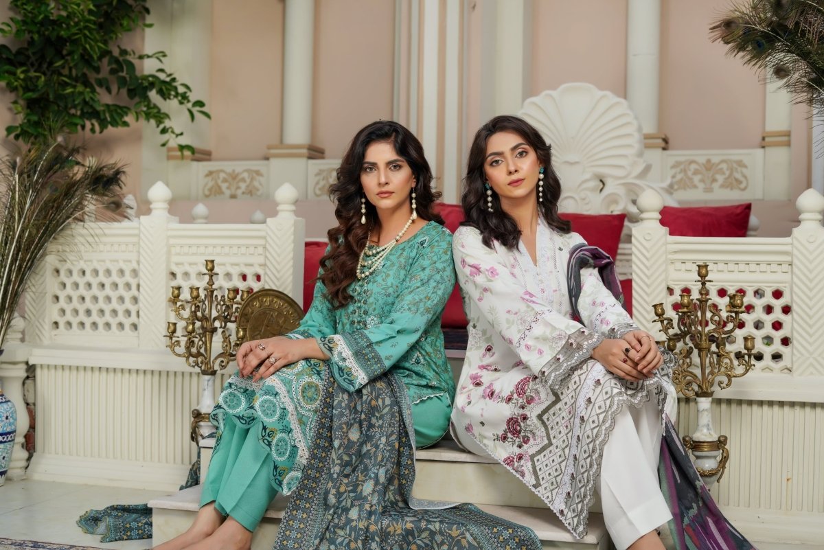 Munira Dhanak 3 Piece Pakistani Suit MUN582 - Designer dhaage