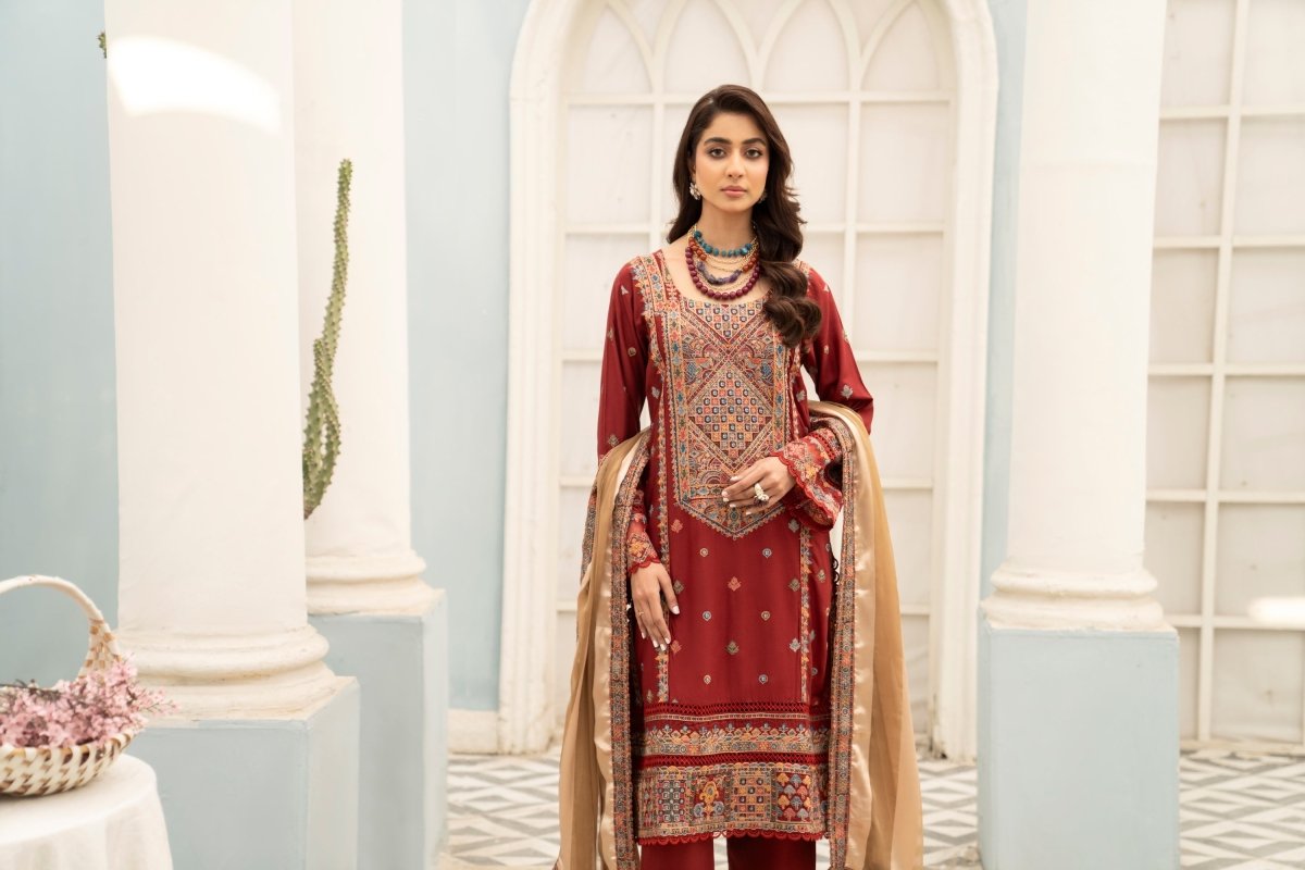 Munira Embroidered Viscose Pakistani Suit MUN544-Designer dhaage