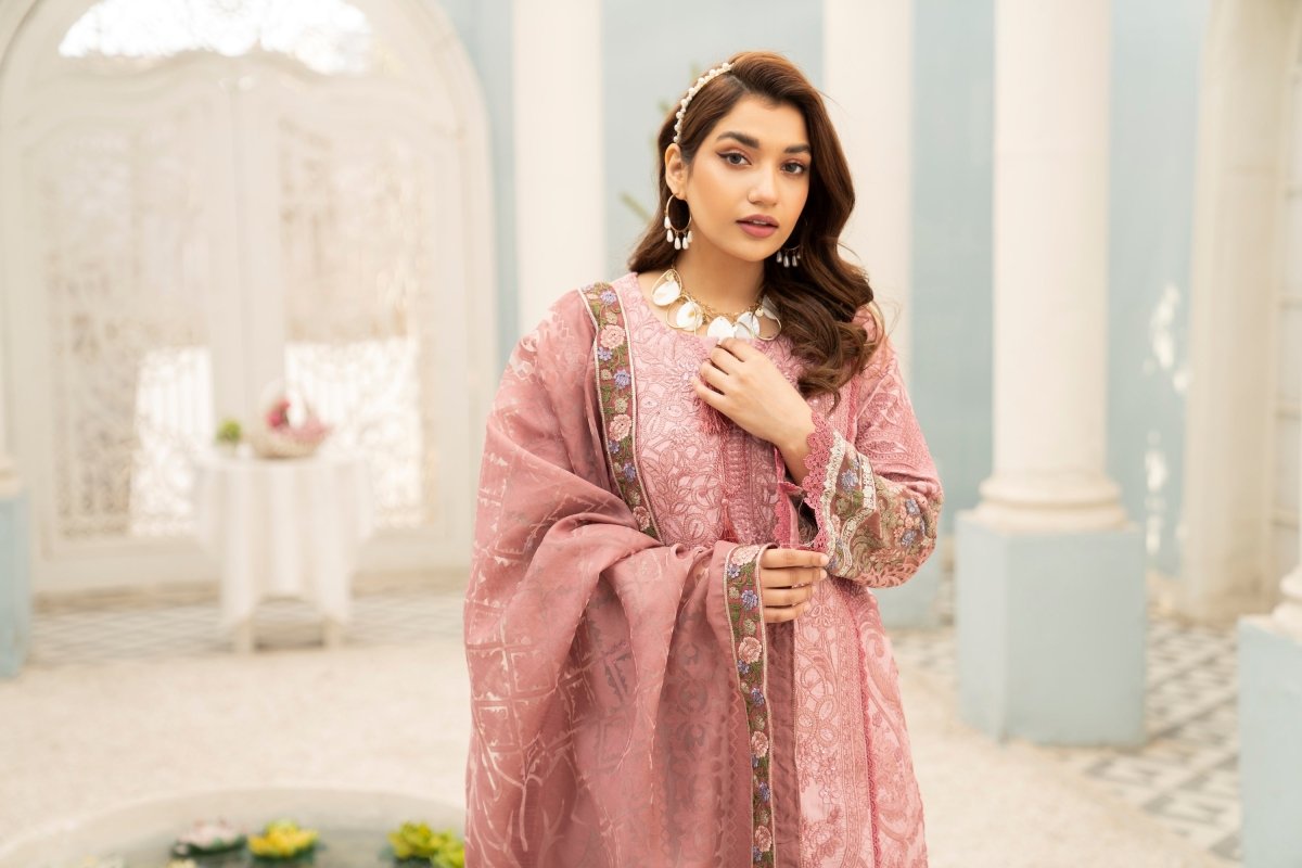 Munira Embroidered Viscose Pakistani Suit MUN547-Designer dhaage