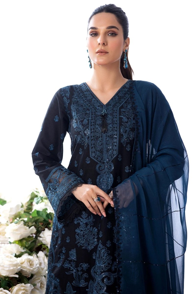 Parishey Embroidered 3 Piece Pakistani Suit PAR06-Designer dhaage