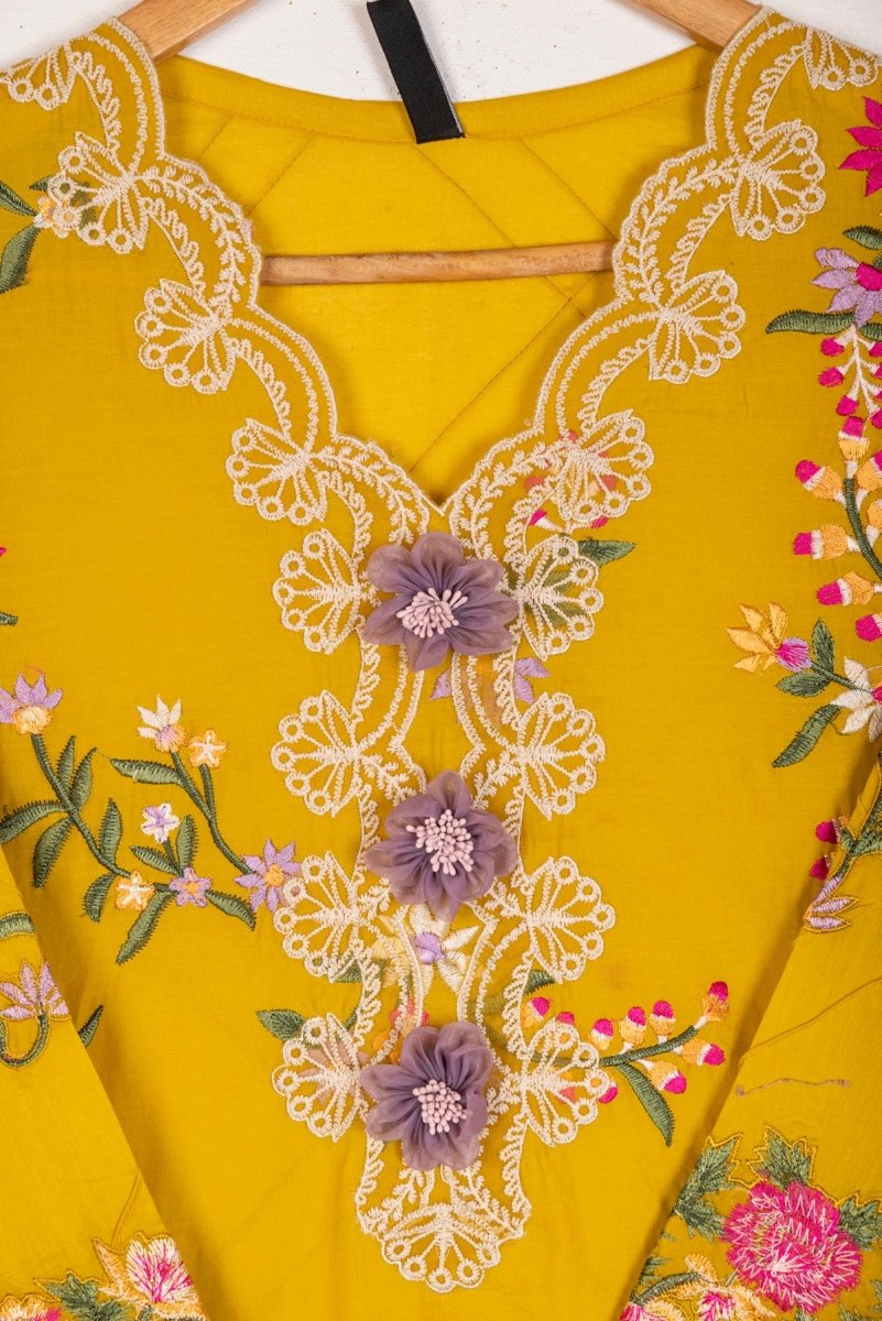 Sana Safinaz Muzlin 2A Pakistani Lawn Suit SAN267 - Designer dhaage