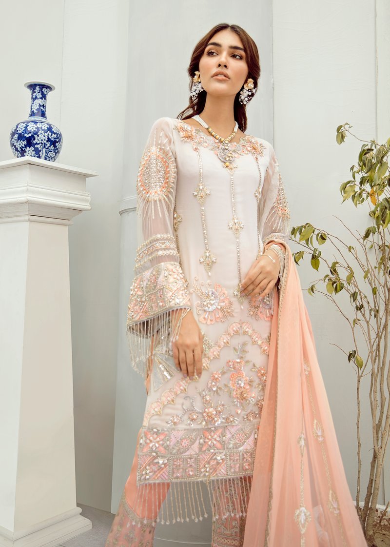 Akbar Aslam Formal Daisy AKB02