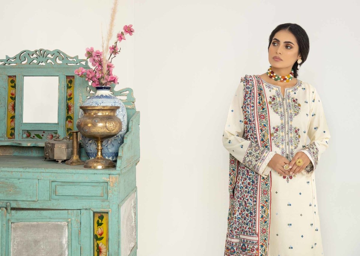 Allys Embroidered Dhanak 3 Piece Suit ALL93