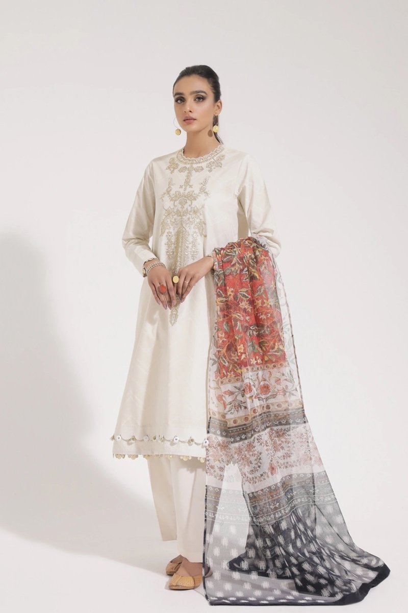 Ethnic Lawn Acacia
