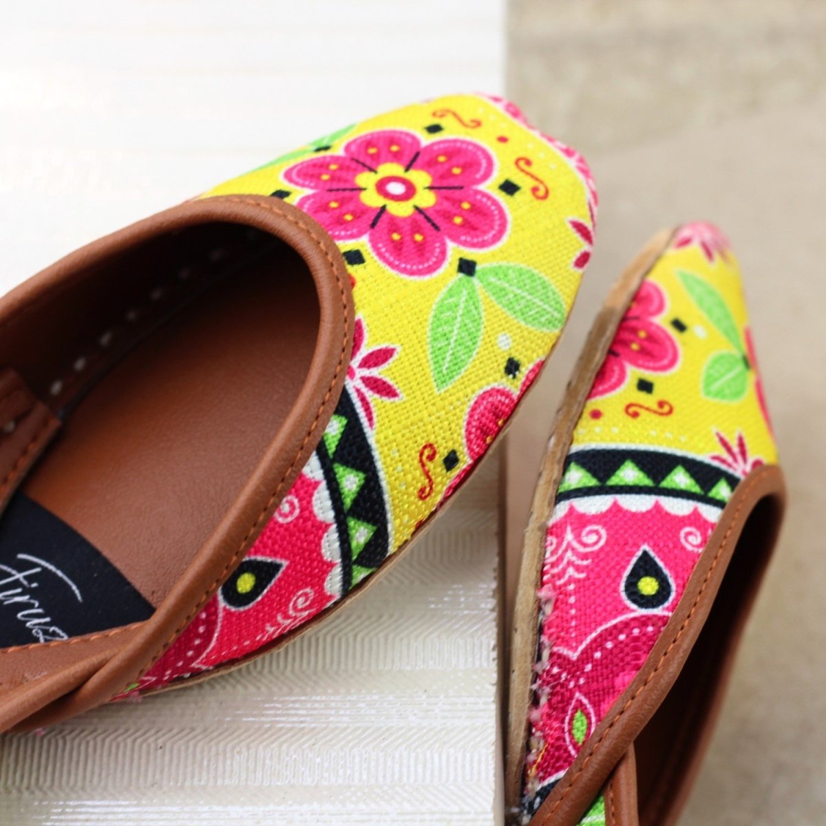 Firuz Shoes Pakistani Truck Art Khussa FIR05-Designer dhaage