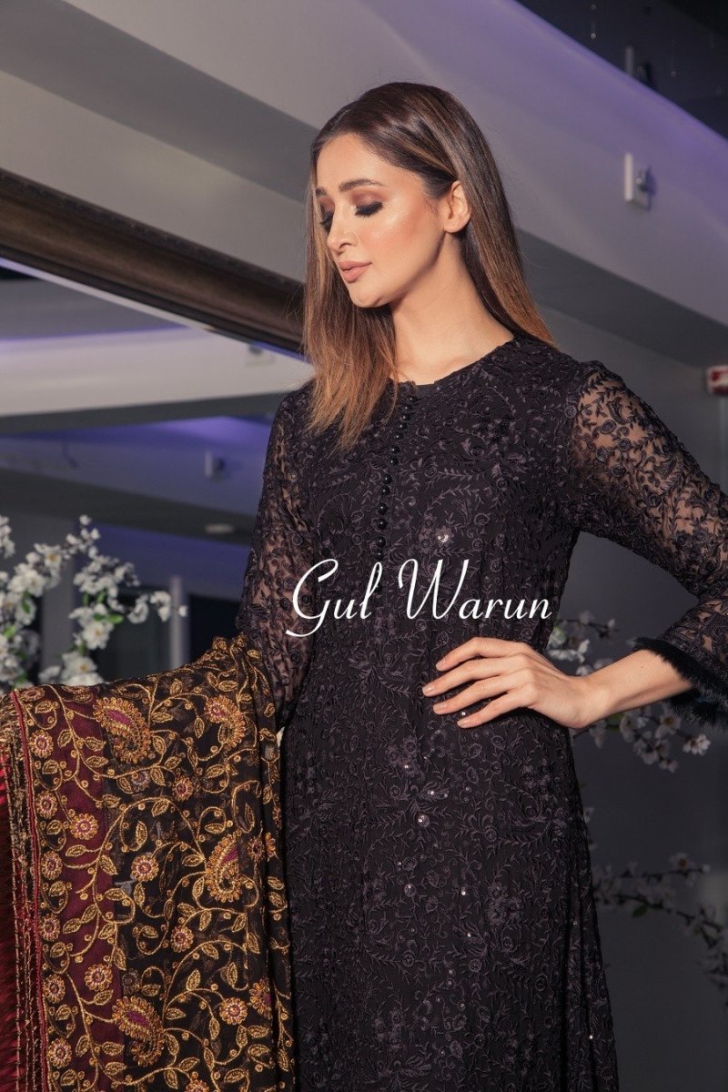Gul Warun Vogue Luxury Pret-Designer dhaage