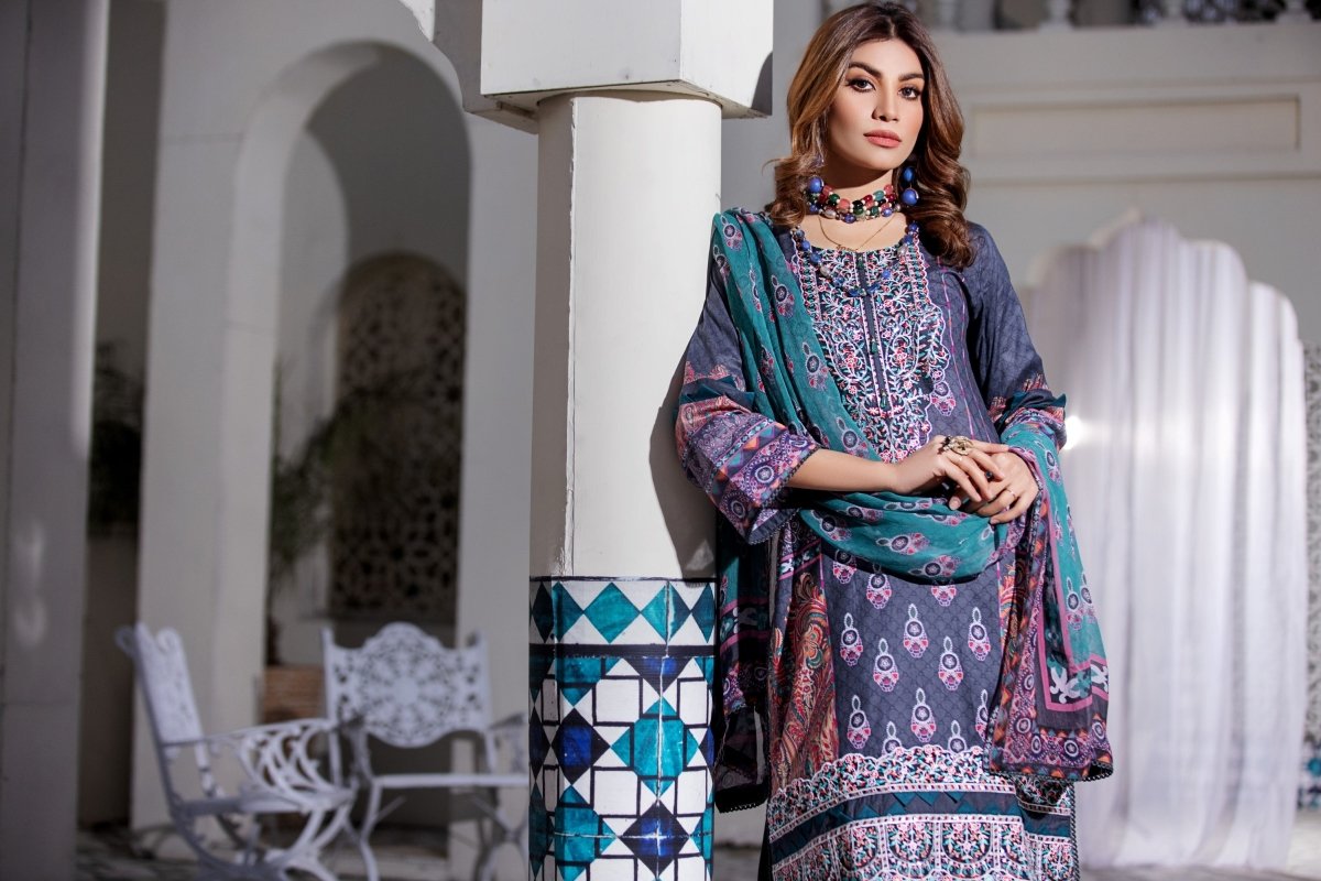 Haniya Cambric 3 Piece Suit HAN62-Designer dhaage