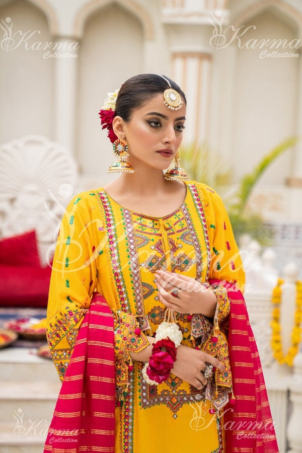 Latest Bridal Mehndi Dresses Collection 2023 Avialable Online | Sanaulla  Store