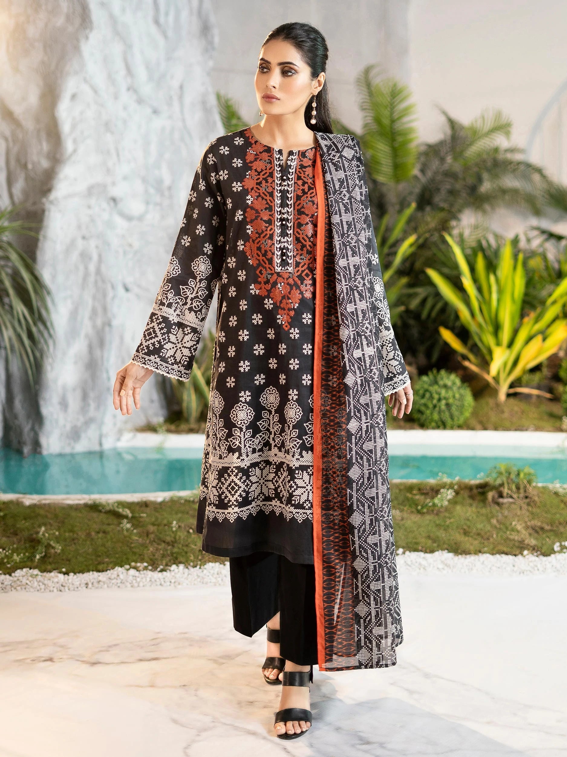 Limelight Lawn 3 Piece Suit LIM246