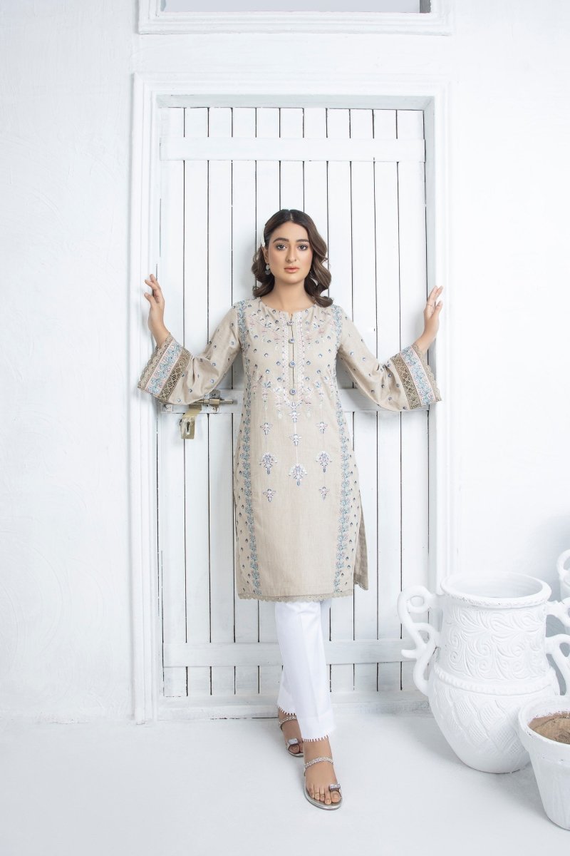 Mihrimah Embroidered Khaddar Shirt MIH23