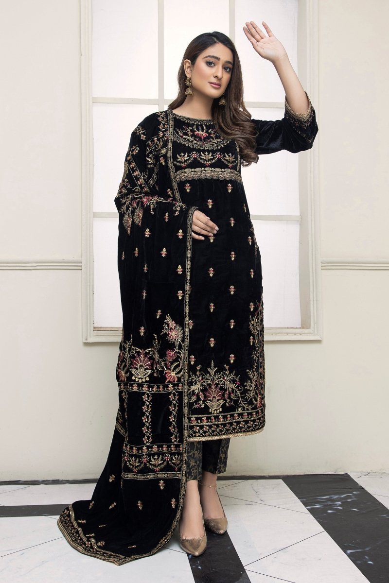 Mihrimah Embroidered Velvet 3 Piece Suit MIH38-Designer dhaage