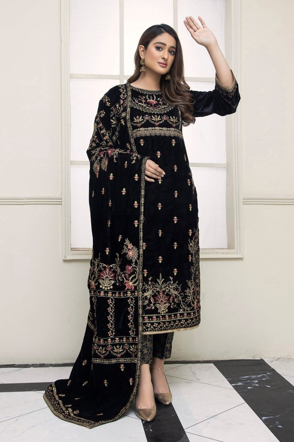 Azure Festive Velvet Collection 2021 Shop Online  Buy Pakistani Fashion  Dresses Pakistani Branded  Latest Clothes