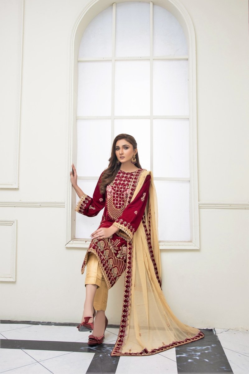 Mihrimah Embroidered Velvet 3 Piece Suit MIH40-Designer dhaage