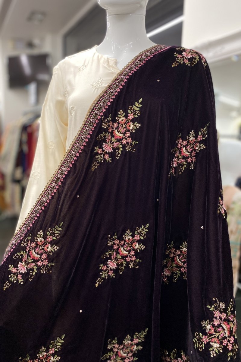 Mihrimah Embroidered Velvet Shawl MIH20-Designer dhaage