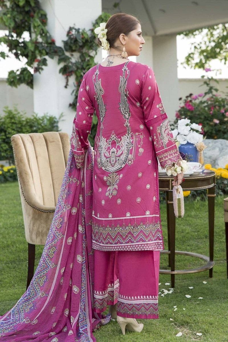 Munira Lawn 3 Piece Suit MUN475