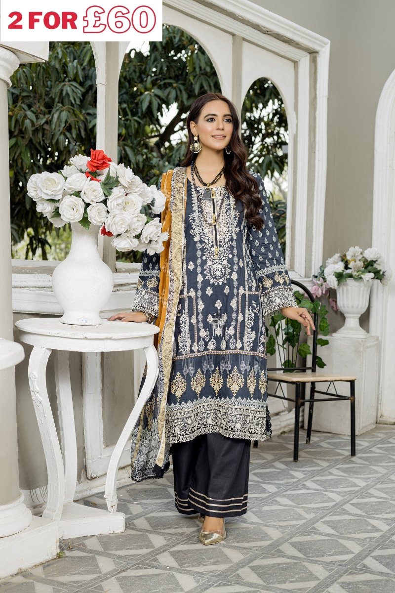 Munira Lawn 3 Piece Suit MUN482