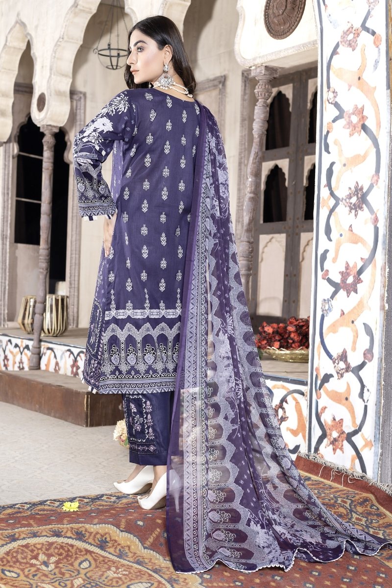 Munira Lawn 3 Piece Suit MUN491