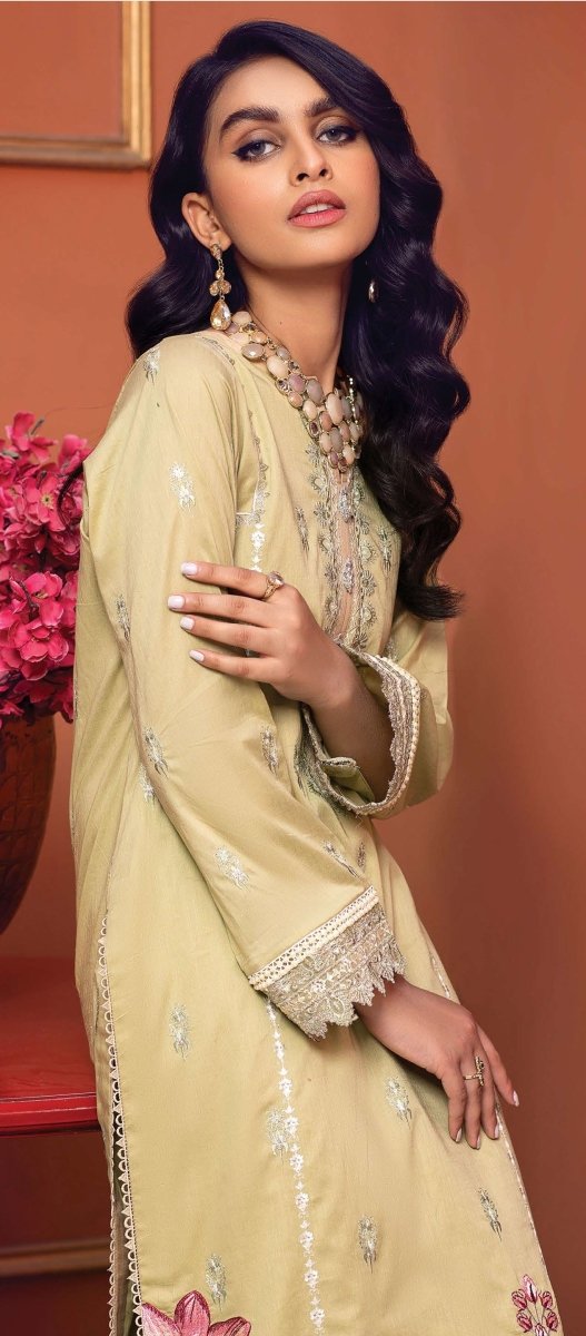 Rang Rasiya Lawn Oriental Bloom