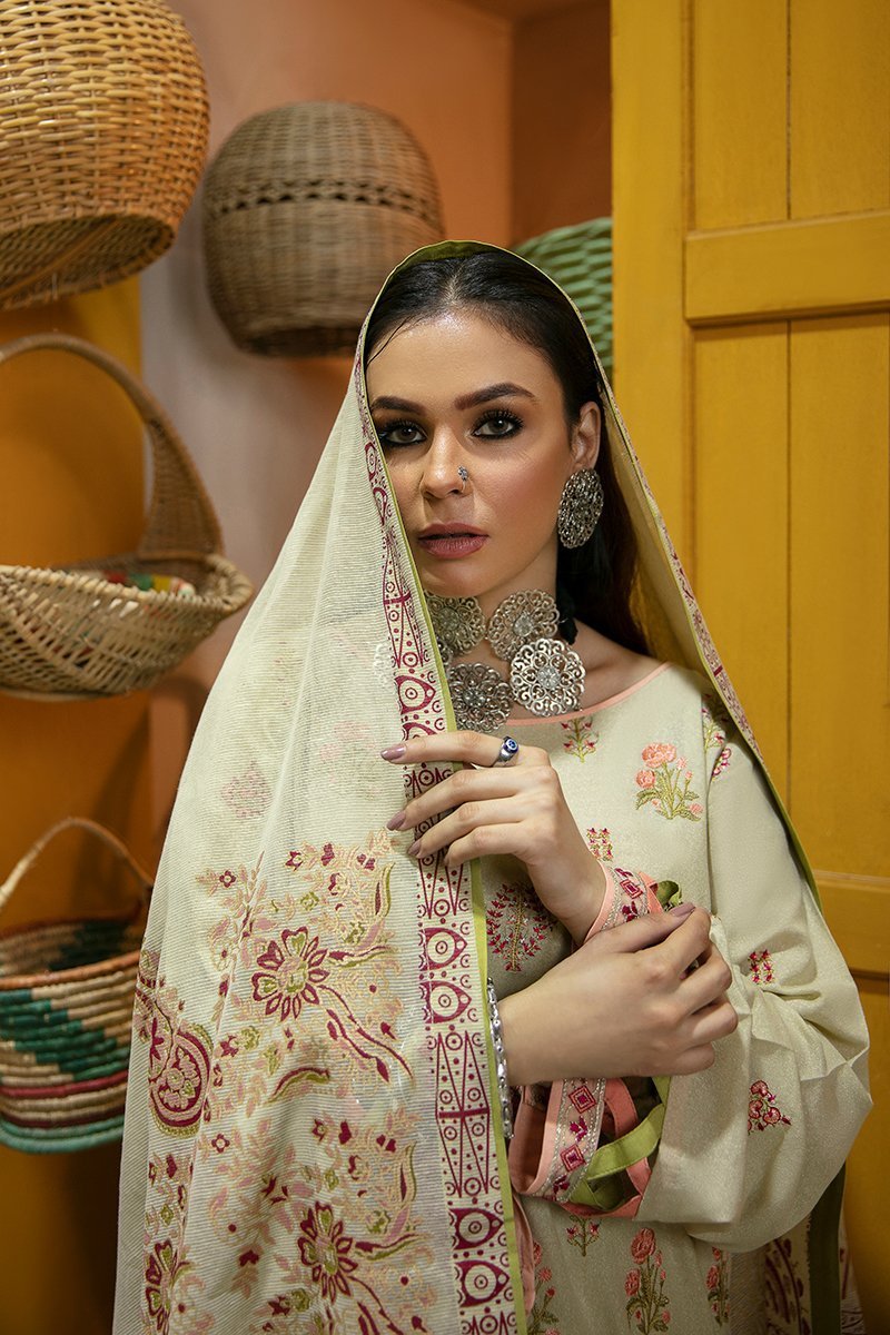 Rang Rasiya Raaya Karandi Zorani
