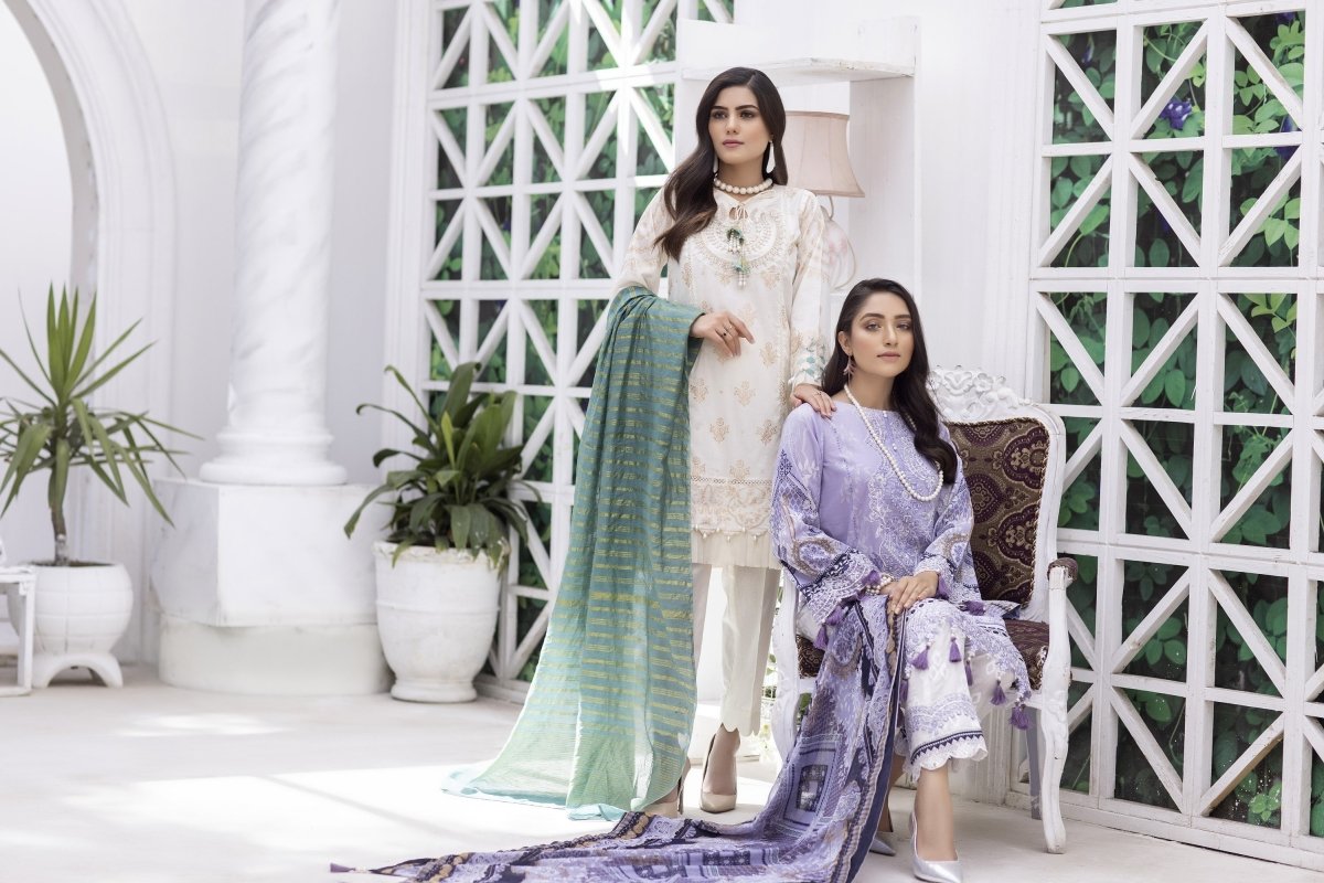 Raniya.H Embroidered Lawn Collection RAH02