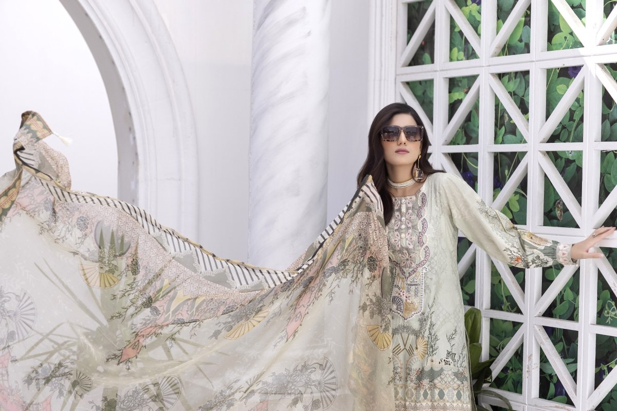 Raniya.H Embroidered Lawn Collection RAH04