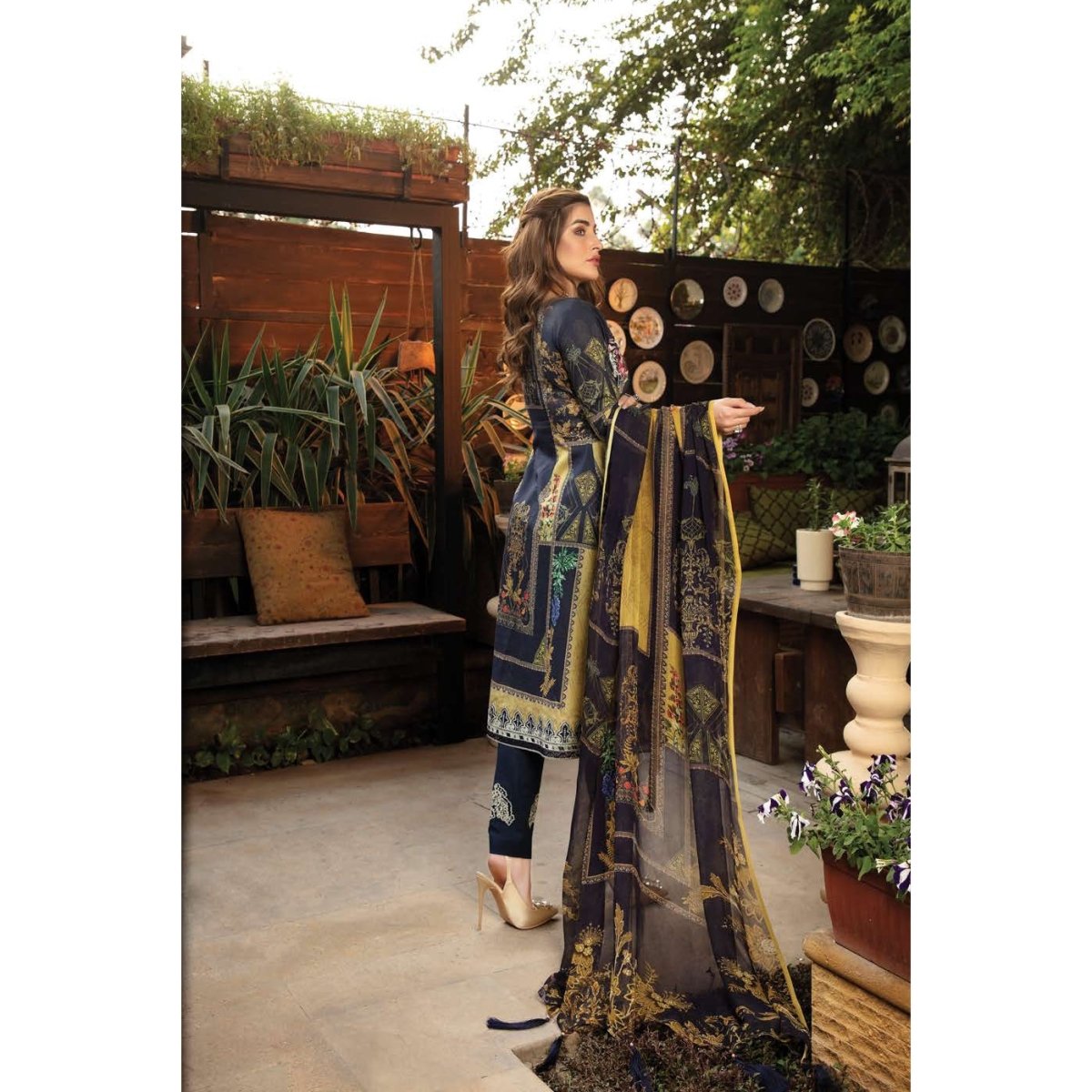 Rosella Embellished 3 PC Suit ROS02