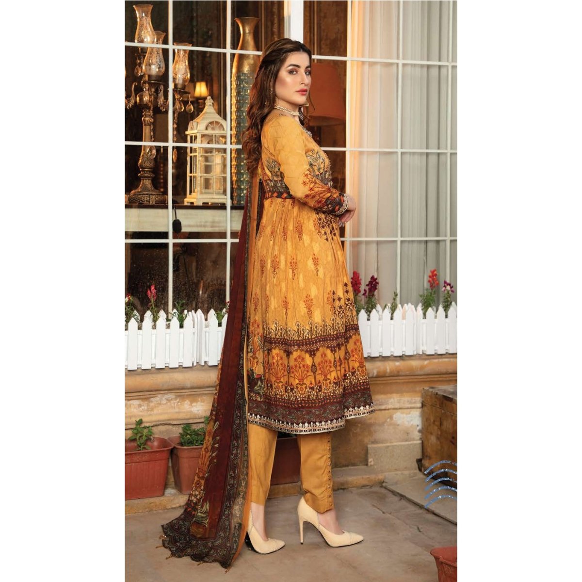 Rosella Embellished 3 PC Suit ROS09