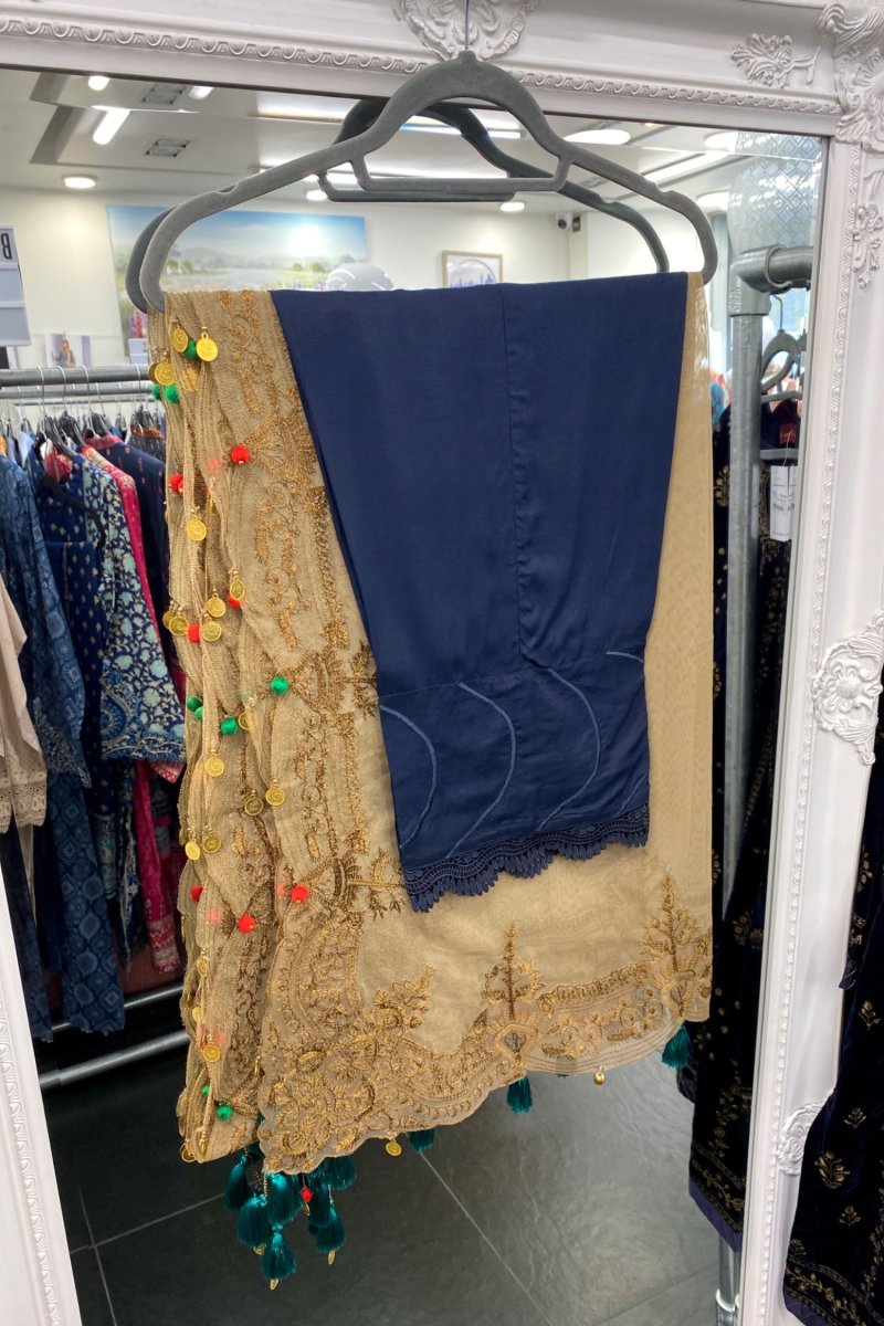 Sana Safinaz Luxury Velvet Suit SAN196-Designer dhaage