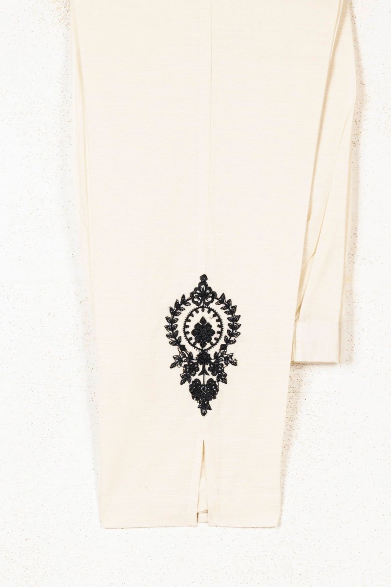 Sapphire Embroidered Khaddar 3 Piece Suit SAP110 - Designer dhaage