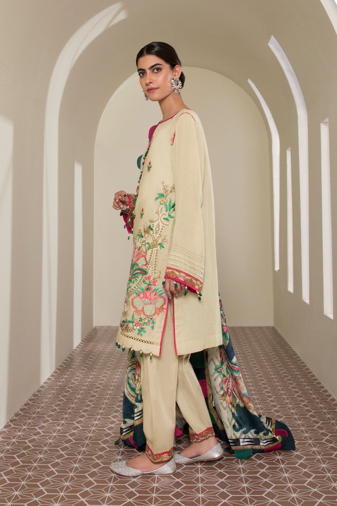 Sapphire Lawn 3 PC Suit SAP11