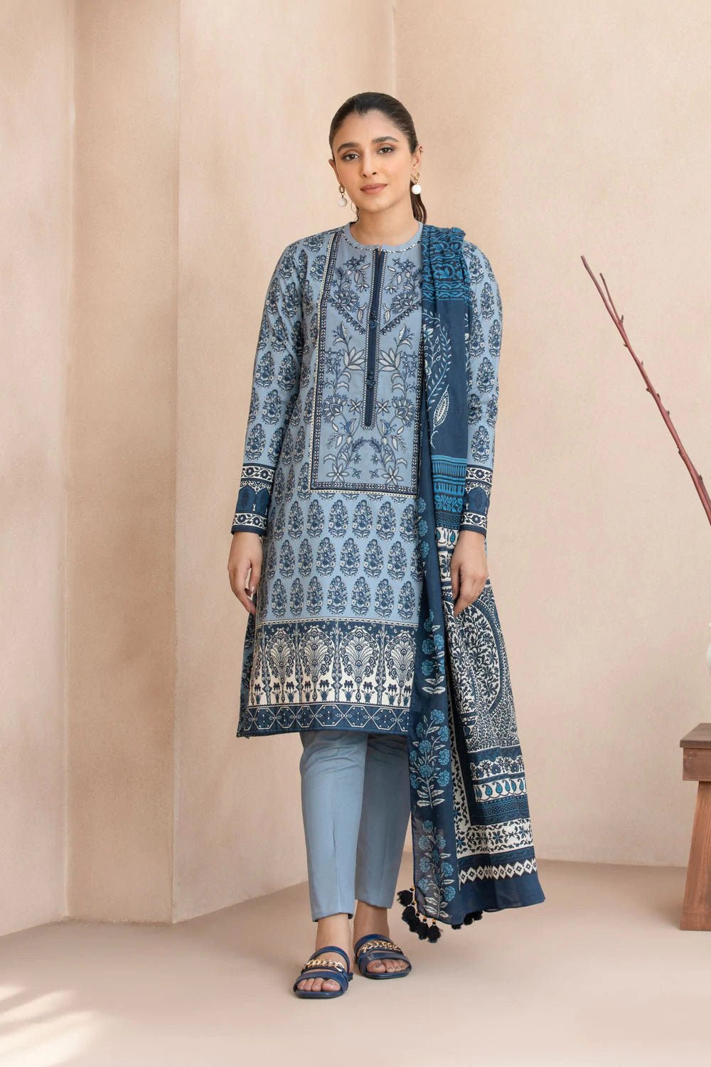 Sapphire Lawn 3 Piece Suit SAP58