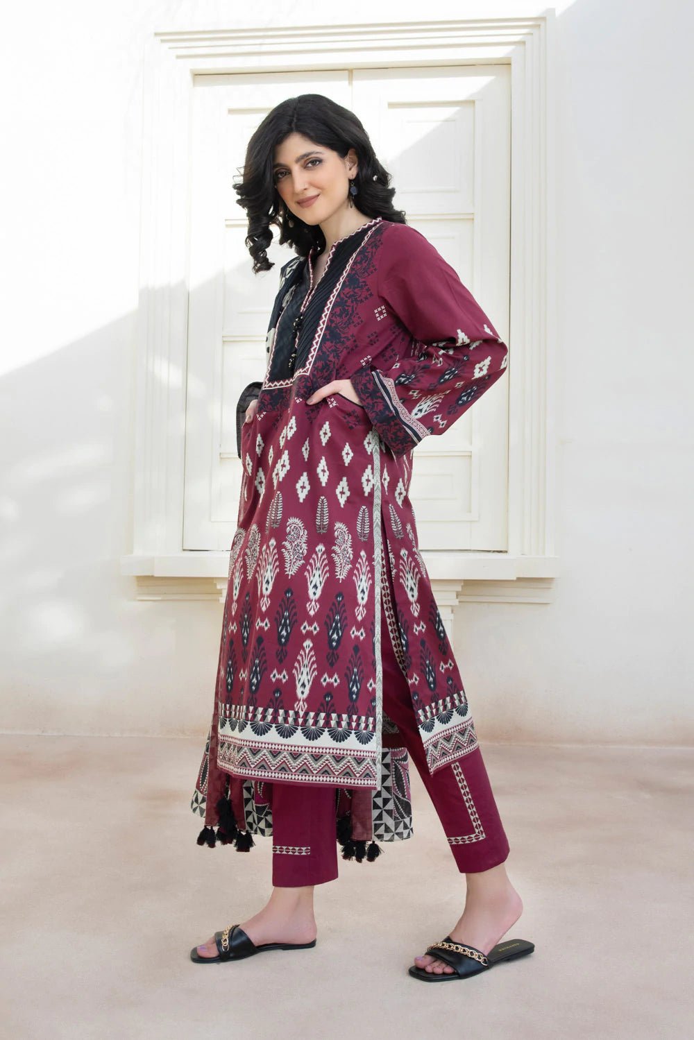 Sapphire Lawn 3 Piece Suit SAP63-Designer dhaage