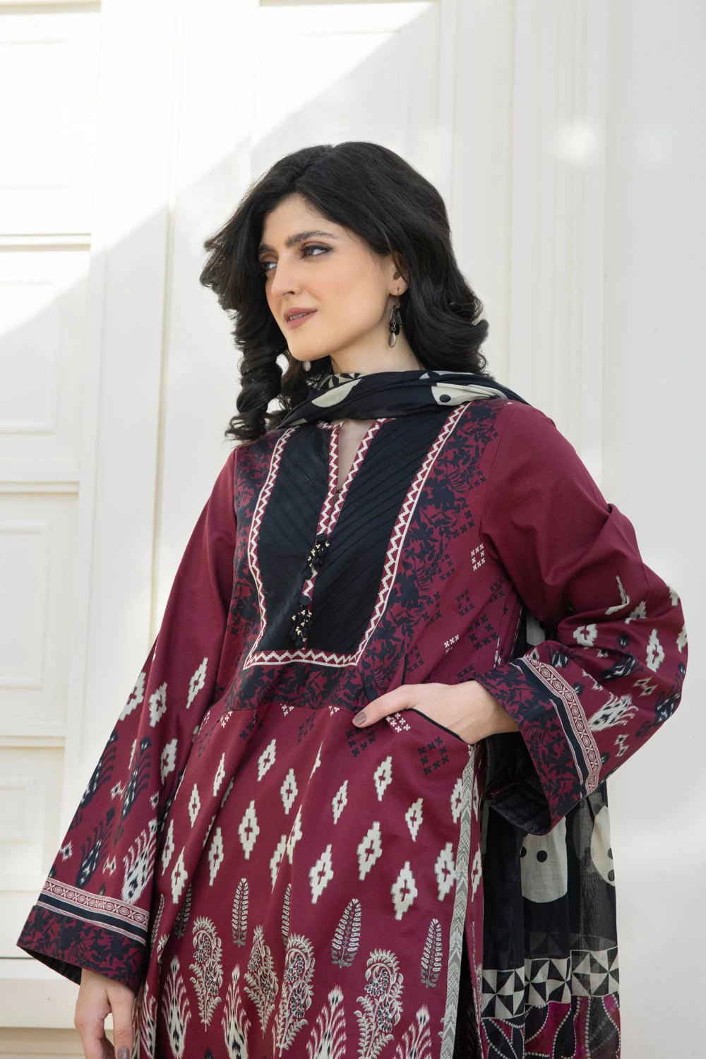 Sapphire Lawn 3 Piece Suit SAP63-Designer dhaage