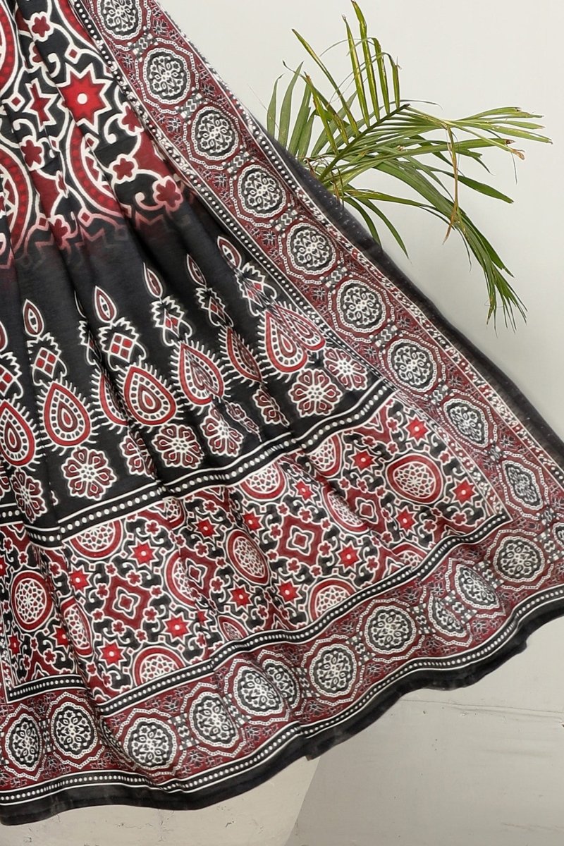 Simrans Ajrak Linen 3 Piece Suit SIM117