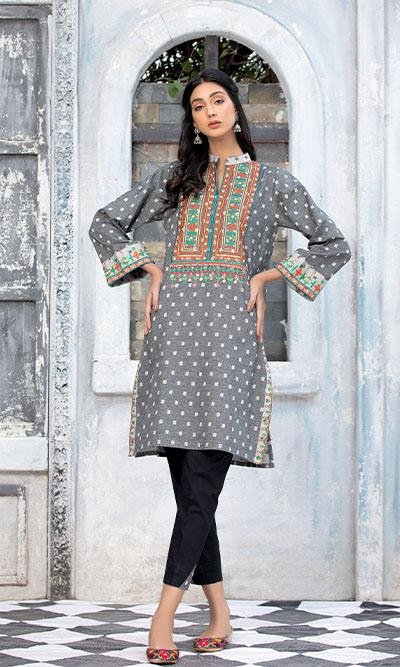 Takhleeq Arzu 2 PC Suit TAK08